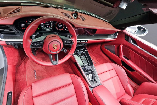 2023 Porsche 911 с пробегом 6 433 км