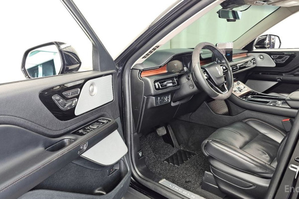 2023 Lincoln Aviator с пробегом 52 320 км