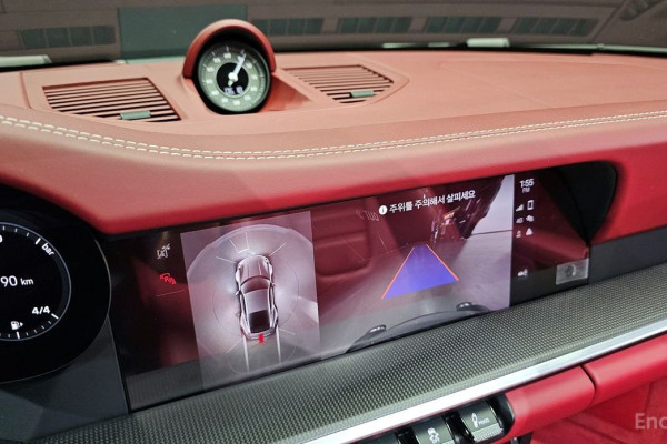 2023 Porsche 911 с пробегом 6 433 км