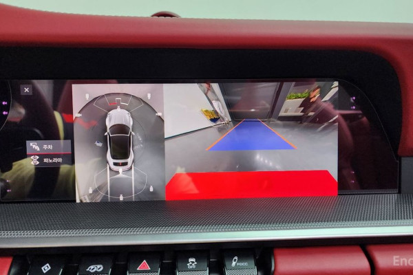 2020 Porsche 911 с пробегом 15 577 км