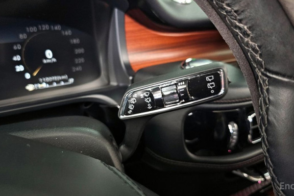 2023 Lincoln Aviator с пробегом 52 320 км