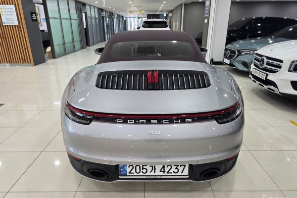2024 Porsche 911 с пробегом 4 862 км