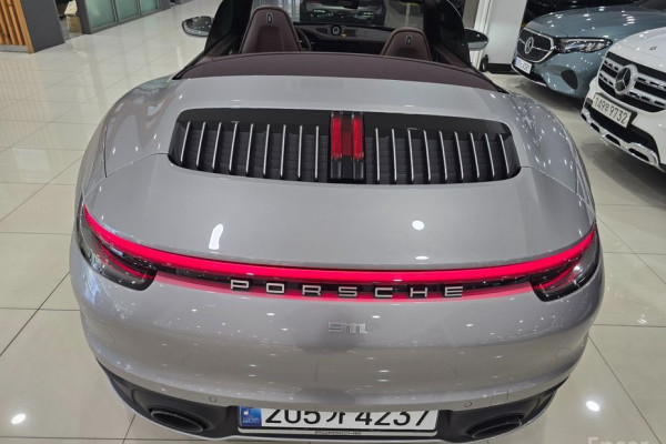 2024 Porsche 911 с пробегом 4 862 км