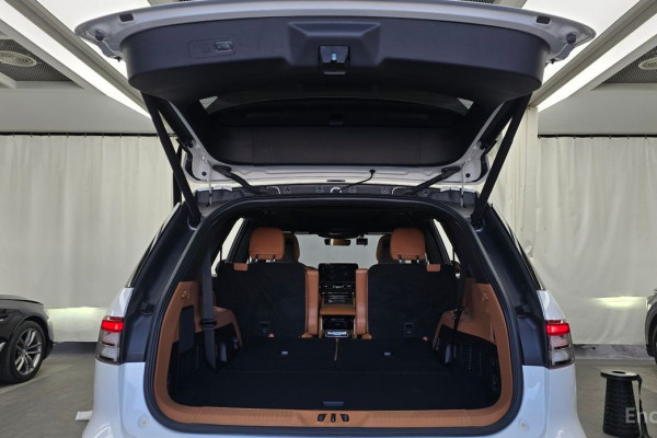 2024 Lincoln Aviator с пробегом 16 826 км