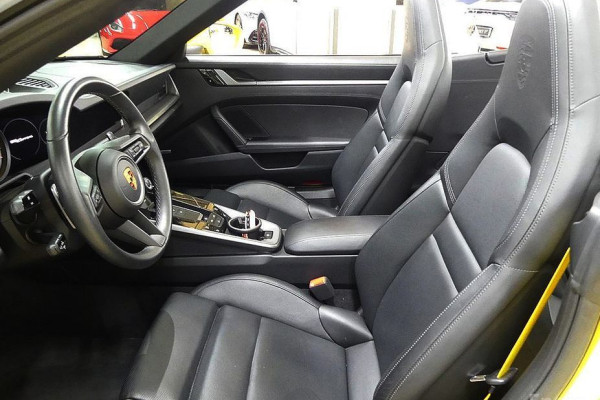 2020 Porsche 911 с пробегом 36 326 км