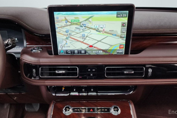 2021 Lincoln Aviator с пробегом 50 813 км