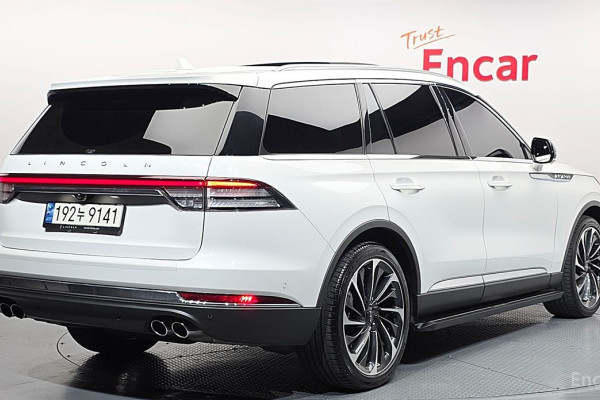 2023 Lincoln Aviator с пробегом 43 039 км