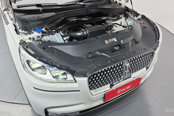 2023 Lincoln Aviator с пробегом 43 039 км