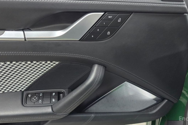 2024 Porsche 911 с пробегом 16 191 км