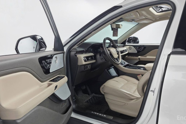 2023 Lincoln Aviator с пробегом 43 039 км