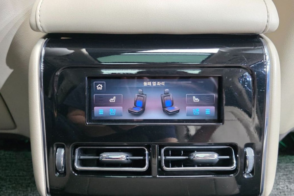 2023 Lincoln Aviator с пробегом 43 039 км