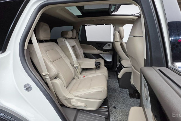 2023 Lincoln Aviator с пробегом 43 039 км