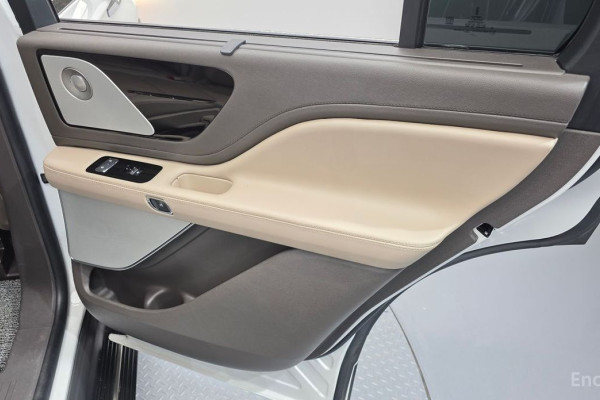 2023 Lincoln Aviator с пробегом 43 039 км