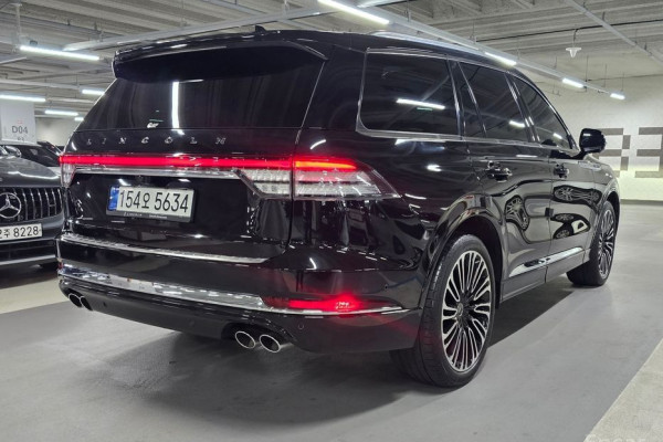2022 Lincoln Aviator с пробегом 77 269 км
