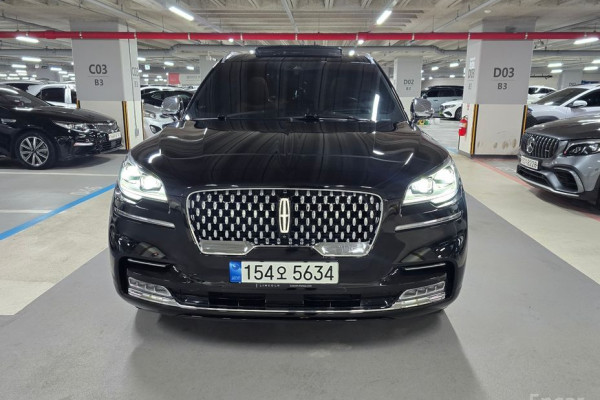 2022 Lincoln Aviator с пробегом 77 269 км