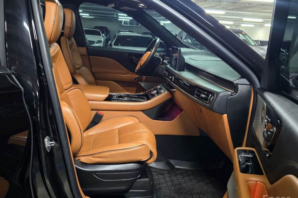 2022 Lincoln Aviator с пробегом 77 269 км