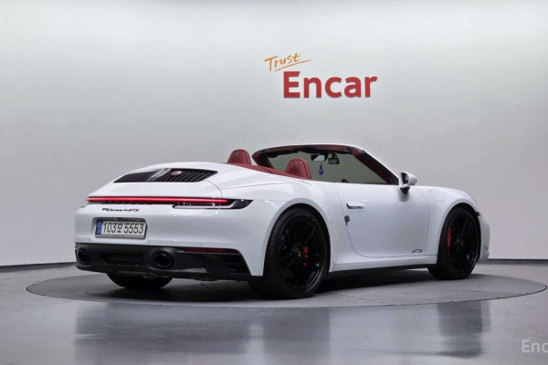2023 Porsche 911 с пробегом 32 164 км