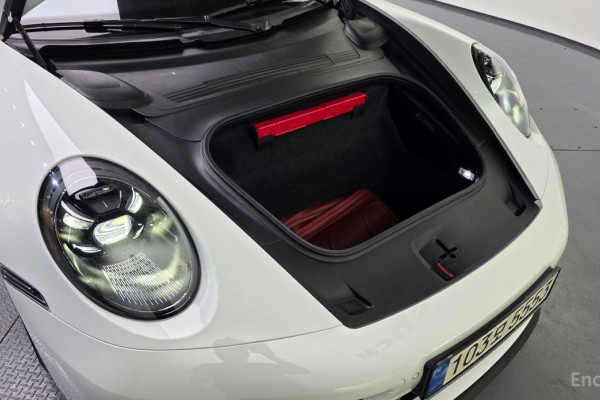 2023 Porsche 911 с пробегом 32 164 км