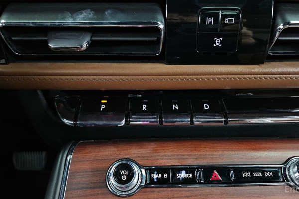 2021 Lincoln Aviator с пробегом 81 531 км