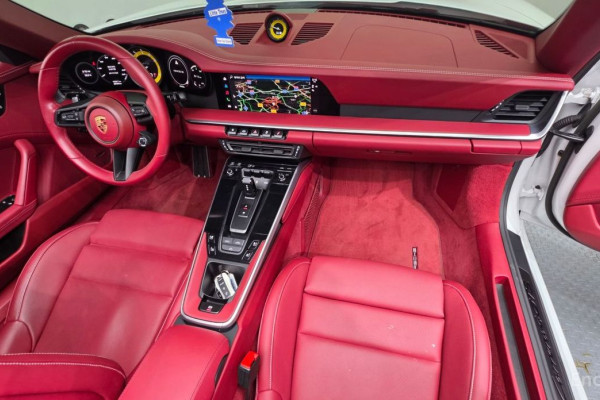 2023 Porsche 911 с пробегом 32 164 км