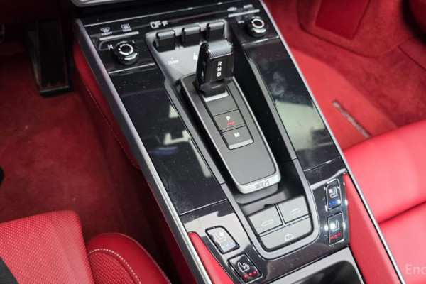 2023 Porsche 911 с пробегом 32 164 км