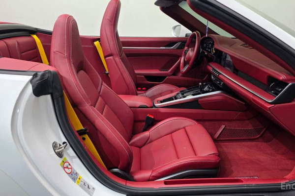 2023 Porsche 911 с пробегом 32 164 км