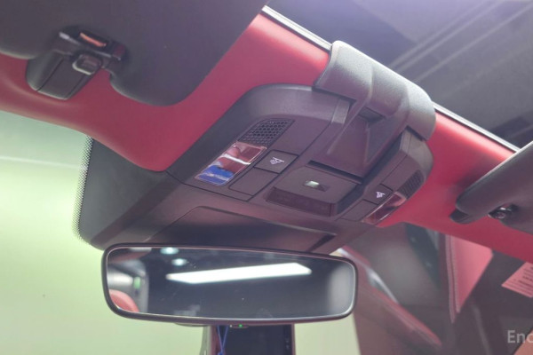 2023 Porsche 911 с пробегом 32 164 км