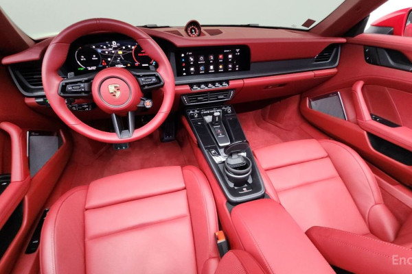 2025 Porsche 911 с пробегом 2 097 км