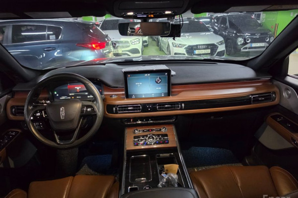 2021 Lincoln Aviator с пробегом 119 000 км