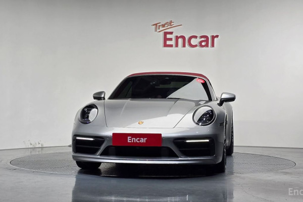 2021 Porsche 911 с пробегом 25 060 км