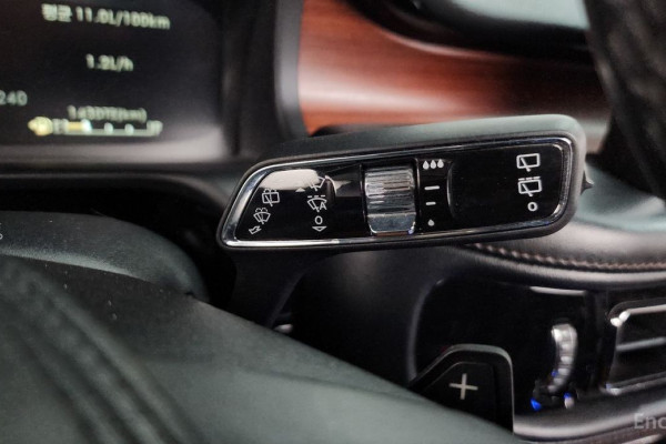 2021 Lincoln Aviator с пробегом 131 881 км