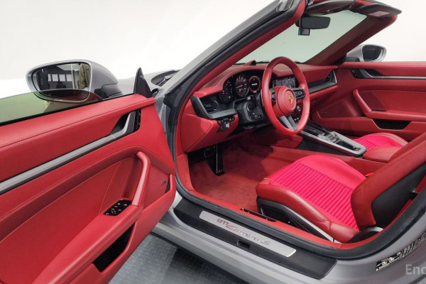 2021 Porsche 911 с пробегом 25 060 км