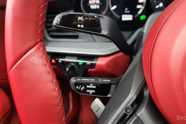 2021 Porsche 911 с пробегом 25 060 км