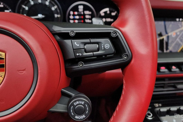 2021 Porsche 911 с пробегом 25 060 км