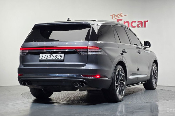 2023 Lincoln Aviator с пробегом 60 953 км