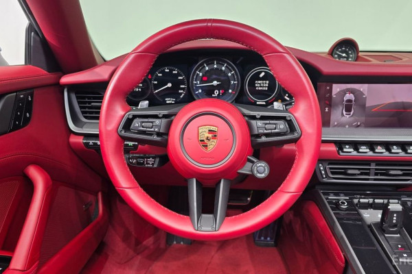 2024 Porsche 911 с пробегом 4 097 км