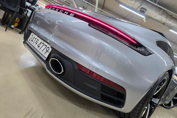 2020 Porsche 911 с пробегом 2 700 км