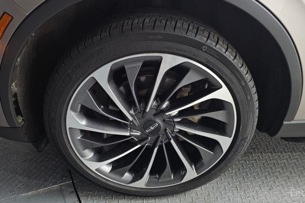 2020 Lincoln Aviator с пробегом 83 014 км