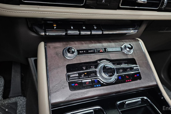 2020 Lincoln Aviator с пробегом 83 014 км