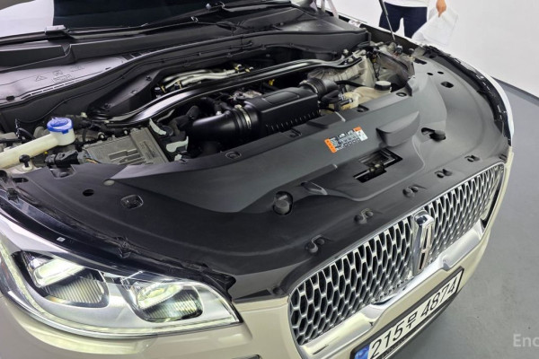 2023 Lincoln Aviator с пробегом 44 131 км