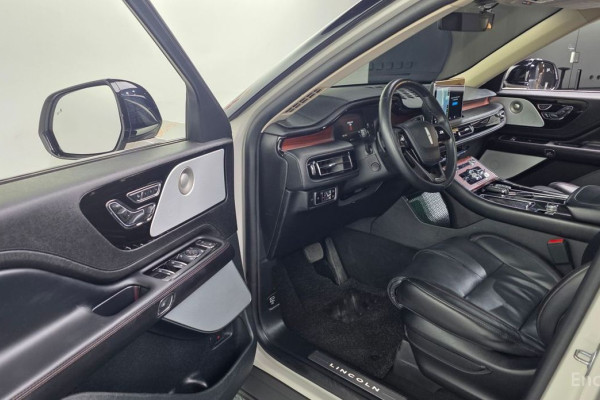 2023 Lincoln Aviator с пробегом 44 131 км