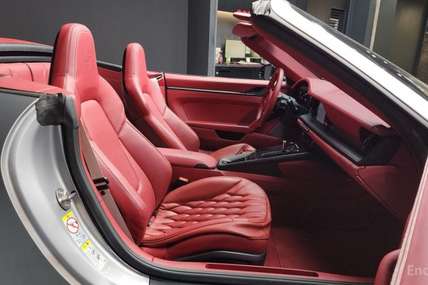 2023 Porsche 911 с пробегом 18 985 км