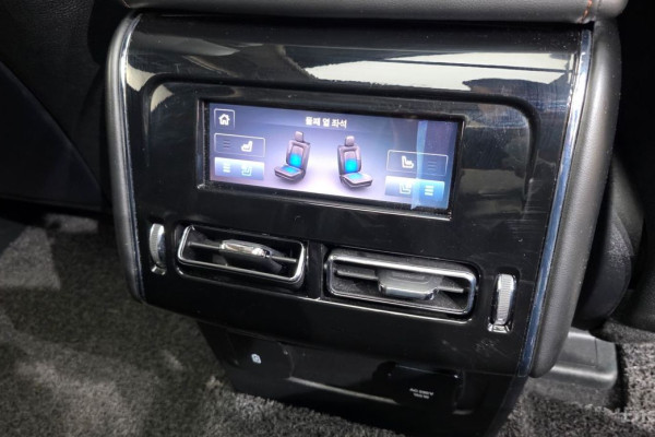 2023 Lincoln Aviator с пробегом 44 131 км