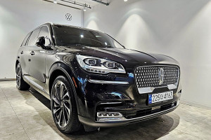 Lincoln Aviator