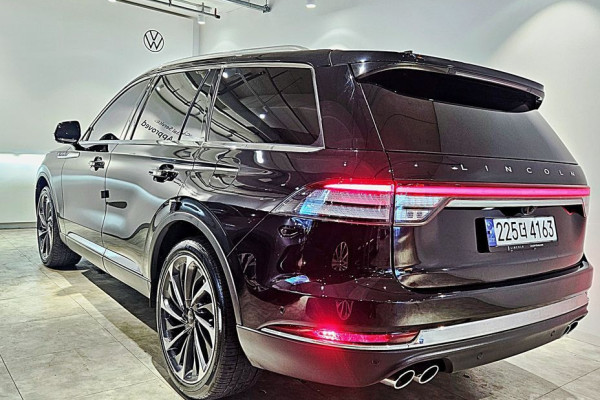 2023 Lincoln Aviator с пробегом 18 167 км