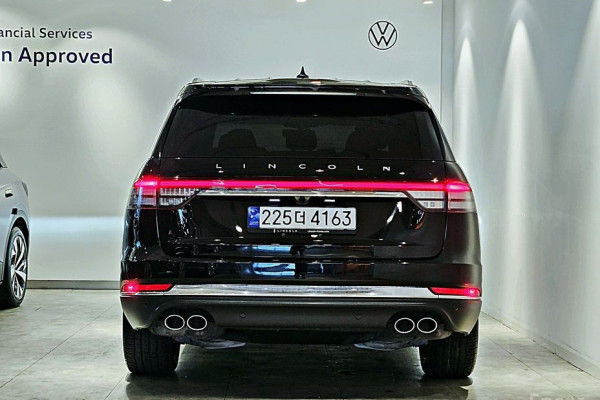 2023 Lincoln Aviator с пробегом 18 167 км