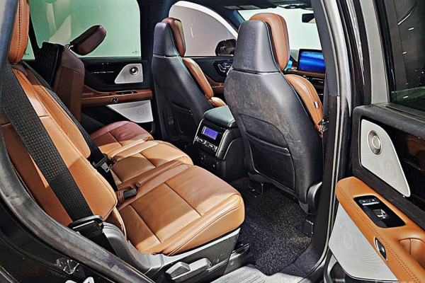 2023 Lincoln Aviator с пробегом 18 167 км