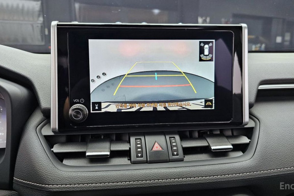 2023 Toyota RAV4 с пробегом 47 178 км