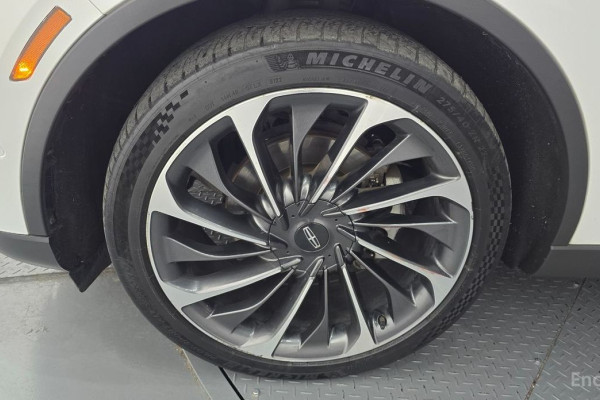 2021 Lincoln Aviator с пробегом 123 946 км