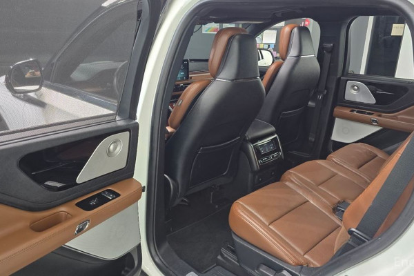 2021 Lincoln Aviator с пробегом 123 946 км